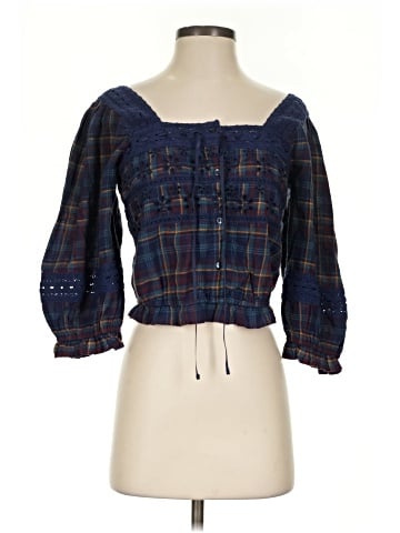 American Eagle Outfitters 3/4 Sleeve Blouse (view 1)