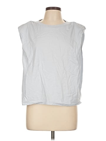 Babaton Sleeveless T-Shirt (view 1)