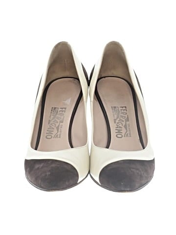 Salvatore Ferragamo Vintage Pumps (view 2)