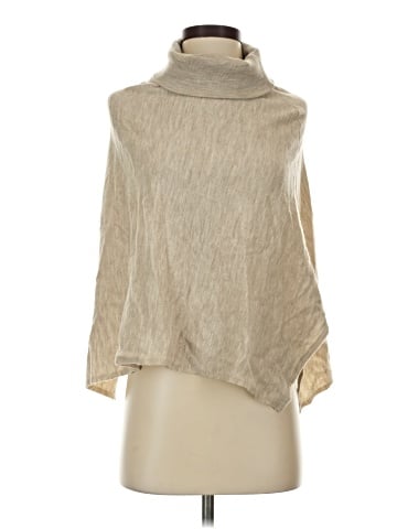 Wilfred Poncho (view 1)