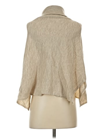 Wilfred Poncho (view 2)