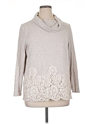 Carolina Belle 3/4 Sleeve Top (view 1)
