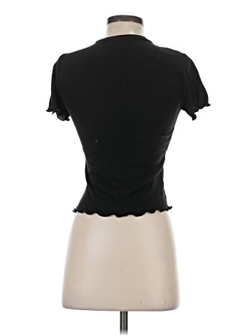 Charlotte Russe Short Sleeve Turtleneck (view 2)