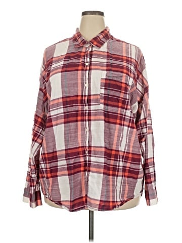 Old Navy Long Sleeve Button-Down Shirt (view 1)