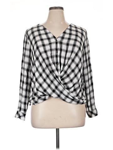 a.n.a. A New Approach Long Sleeve Blouse (view 1)