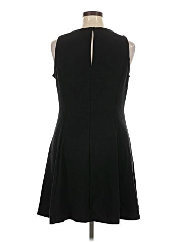 Old Navy Casual Dress (view 2)