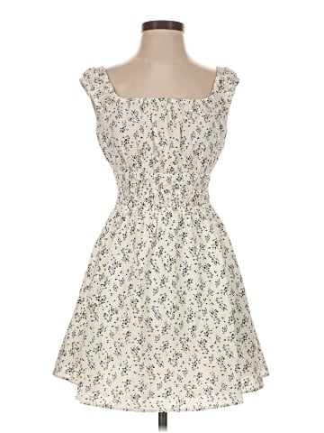 Uniqlo Casual Dress (view 1)