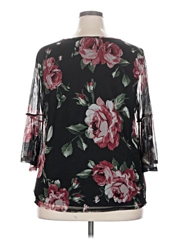 Naif 3/4 Sleeve Blouse (view 2)