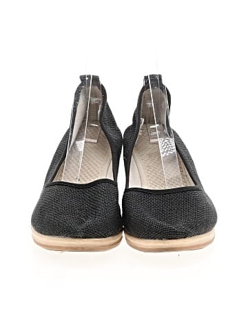 Unbranded Wedges (view 2)