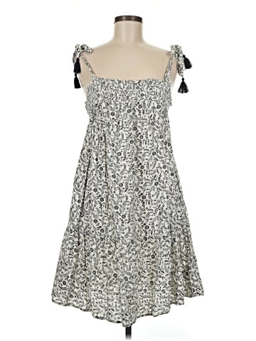 Old Navy Casual Dress (view 1)