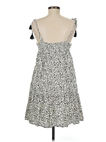 Old Navy Casual Dress (view 2)