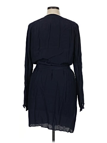 Banana Republic Casual Dress (view 2)