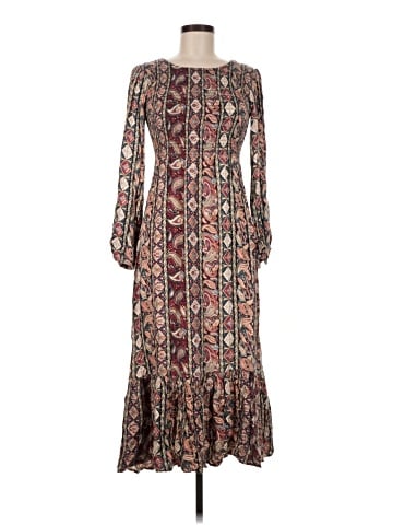 Urban Outfitters Casual Dress (view 1)