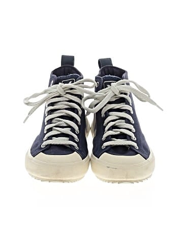VEJA Sneakers (view 2)