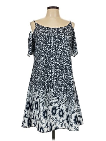 Unbranded Casual Dress (view 1)