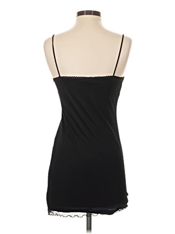 Urban Outfitters Casual Dress (view 2)