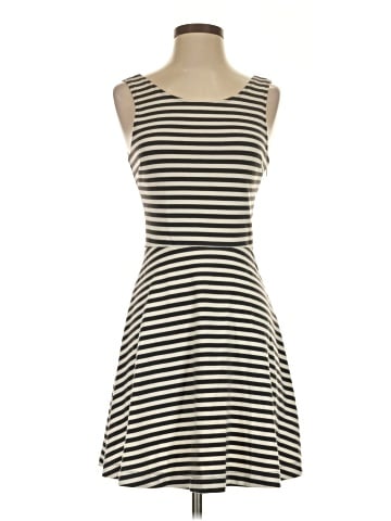 American Eagle Outfitters Casual Dress (view 1)