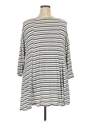 Roaman's 3/4 Sleeve Top (view 2)