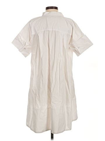 Banana Republic Short Sleeve Button-Down Shirt (view 2)