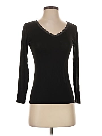 Uniqlo 3/4 Sleeve T-Shirt (view 1)