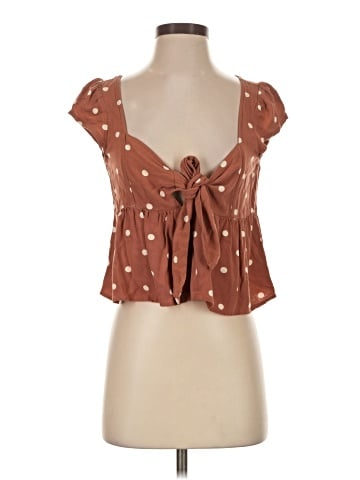American Eagle Outfitters Sleeveless Blouse (view 1)