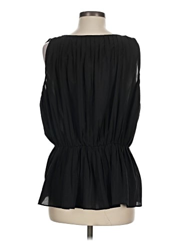 Romeo & Juliet Couture Sleeveless Blouse (view 2)