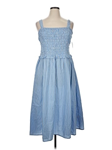 Old Navy Casual Dress (view 1)