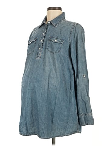 Liz Lange Maternity Long Sleeve Button-Down Shirt (view 1)