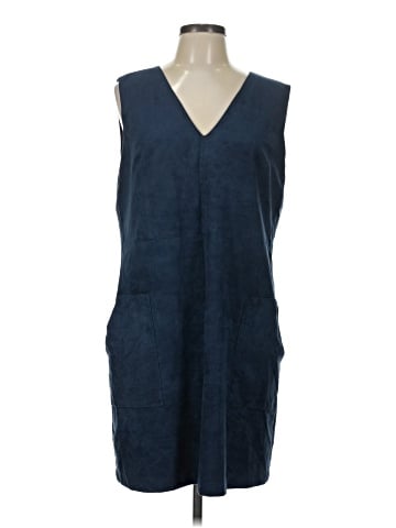 BCBGMAXAZRIA Casual Dress (view 1)