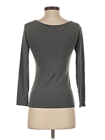 Uniqlo 3/4 Sleeve T-Shirt (view 2)