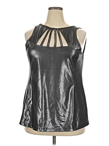 LIVI Active Sleeveless Blouse (view 1)