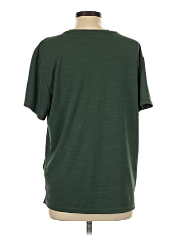 Nike Short Sleeve Top (view 2)
