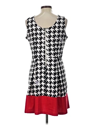 Charming Charlie Casual Dress (view 2)