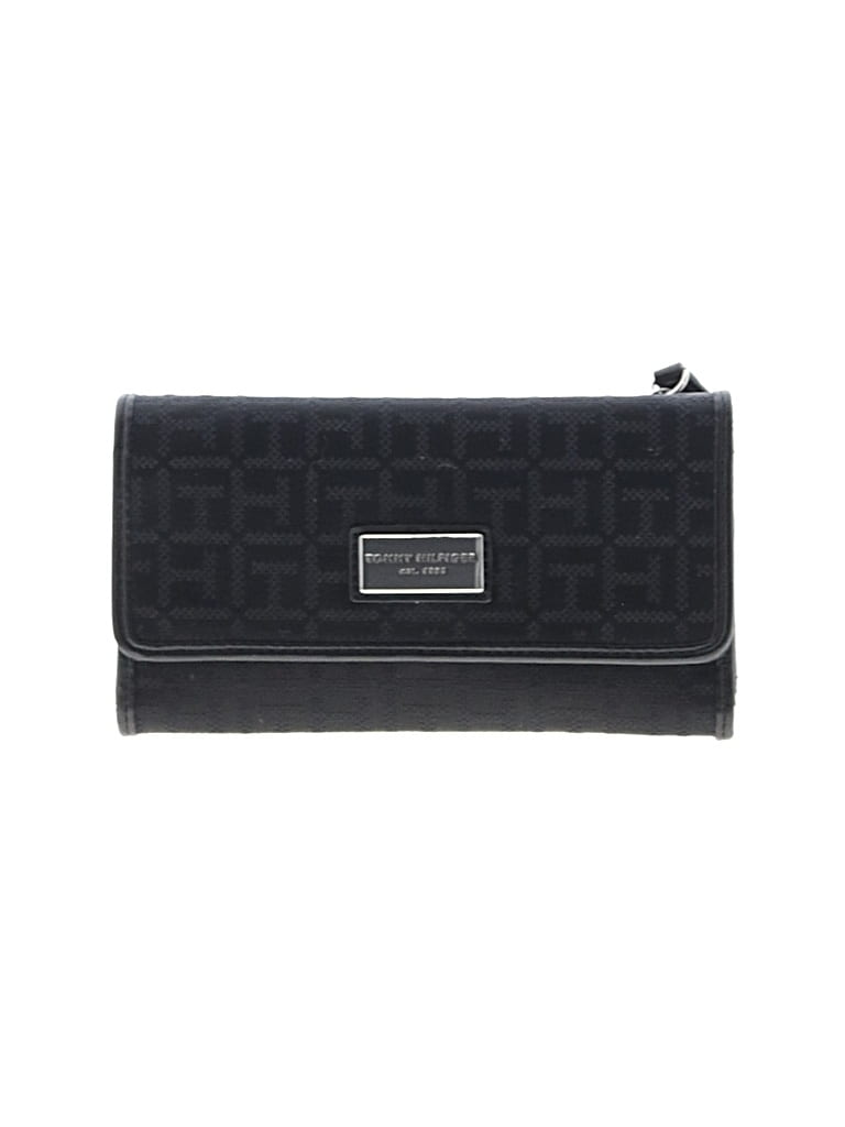 Pre-owned Tommy Hilfiger Wallet In Black