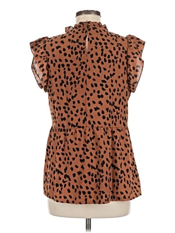 Angashion Sleeveless Blouse (view 2)