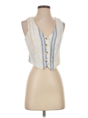 Francesca's Sleeveless Blouse (view 1)