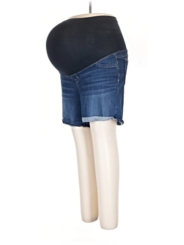 1822 Denim Denim Shorts (view 1)
