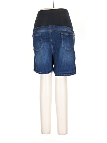 1822 Denim Denim Shorts (view 2)