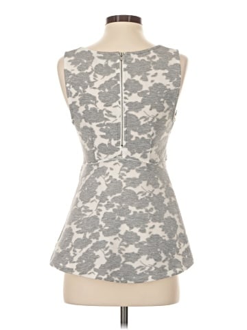 Akemi + Kin Sleeveless Top (view 2)