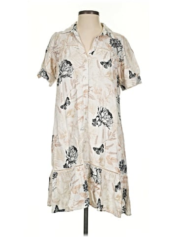 Jane and Delancey Casual Dress (view 1)