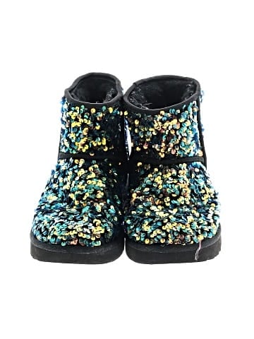Ugg Australia Ankle Boots (view 2)