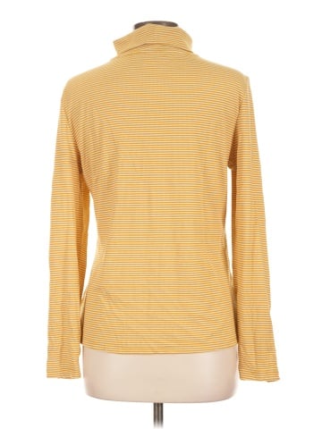 Tahari Long Sleeve Top (view 2)