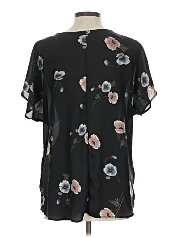 West Kei Short Sleeve Blouse (view 2)