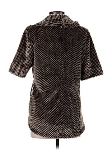 Isle Apparel Short Sleeve Blouse (view 2)