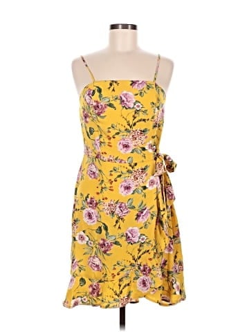 Xhilaration Casual Dress (view 1)