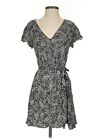H&M Casual Dress (view 1)