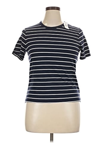 Gap Short Sleeve T-Shirt (view 1)