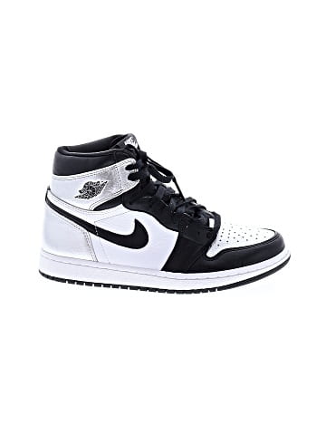 Air Jordan 1 Retro High Sneakers (view 1)