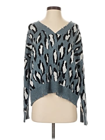 Fate Pullover Sweater (view 1)