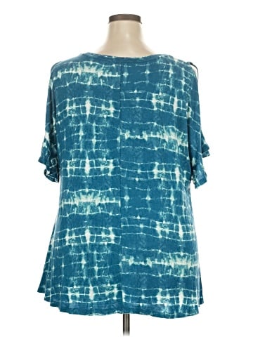 Lane Bryant Short Sleeve T-Shirt (view 2)
